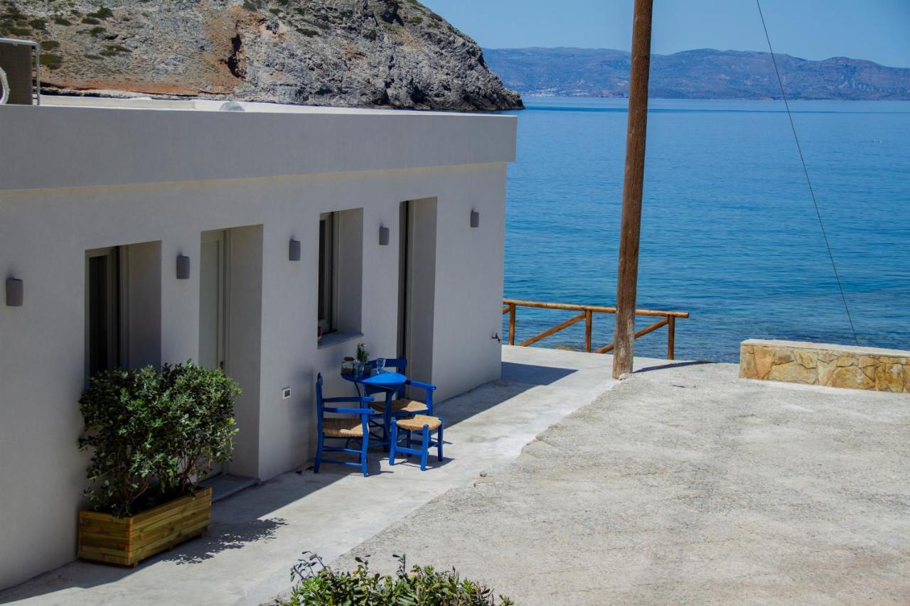 San Tito Villa Мохлос Екстериор снимка